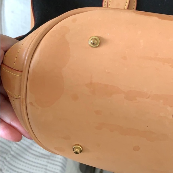 Gently Loved Dooney & Bourke Cabriolet Tote Bag - Picture 11 of 14